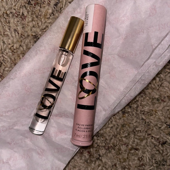 Victoria’s Secret love rollerball 💕🤍 - Picture 3 of 3